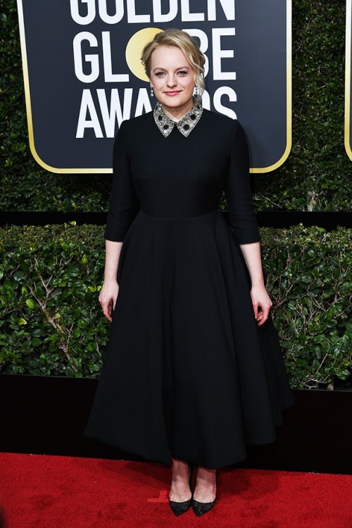 elisabeth-moss-fashion-golden-globes-embed.jpg